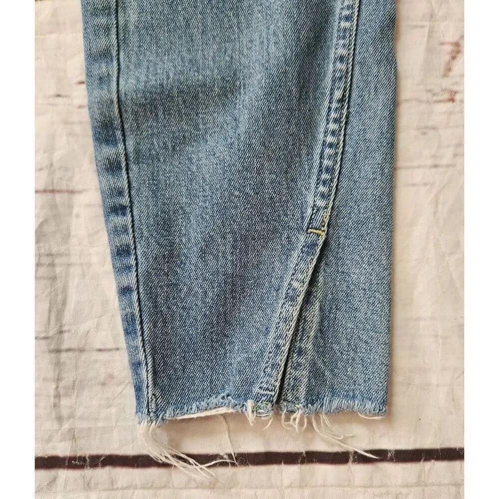 AMO intentional distressing