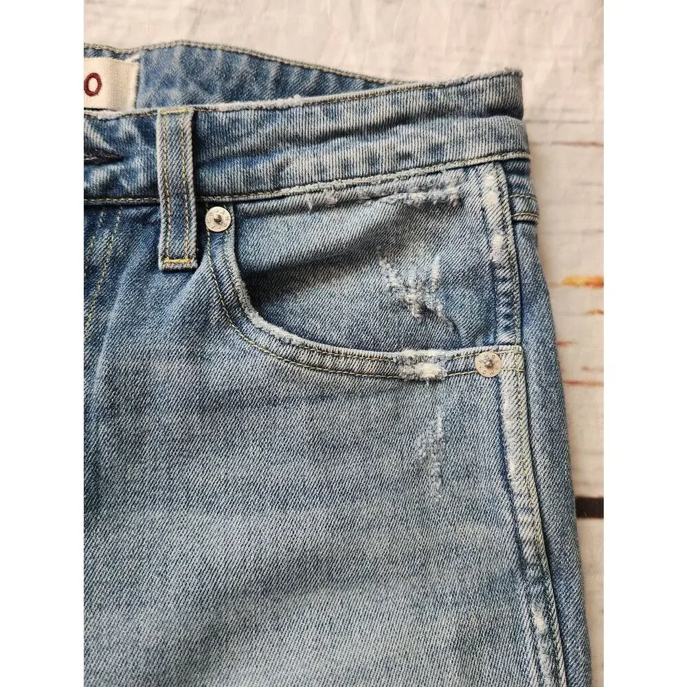 AMO intentional distressing