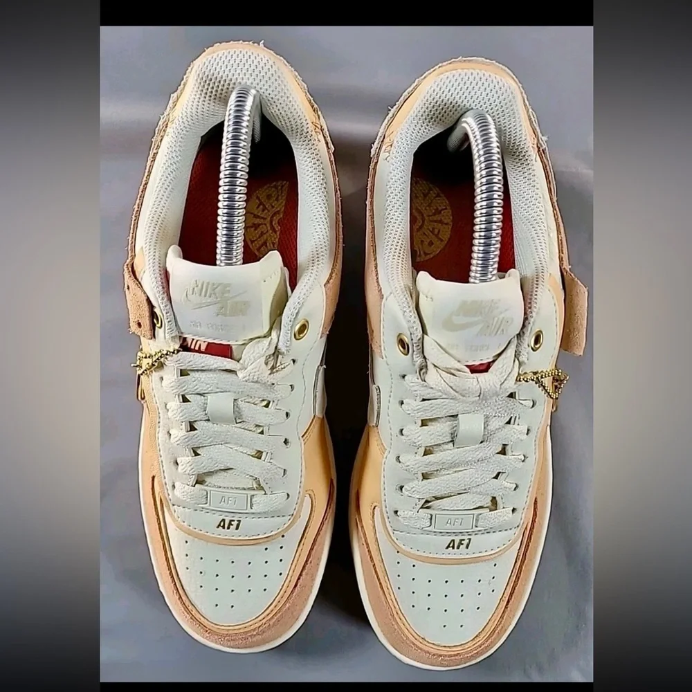 Nike casual those women’s