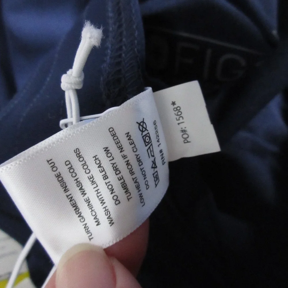 Figs nwt new