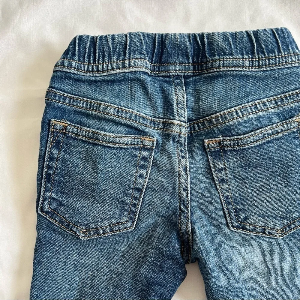 Baby Gap Distressed Denim Slim Fit Elastic Waist Jeans in Size 3-6 Months