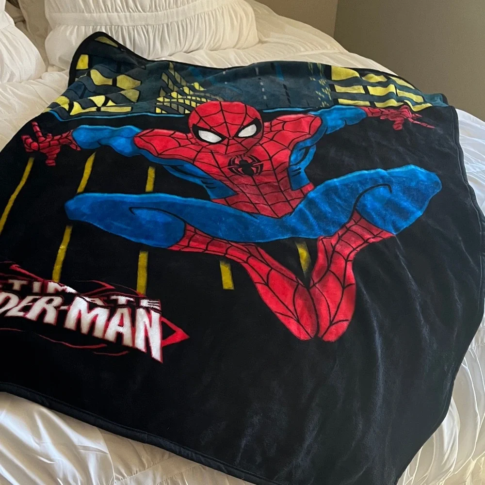 Ultimate Spider-Man Blanket