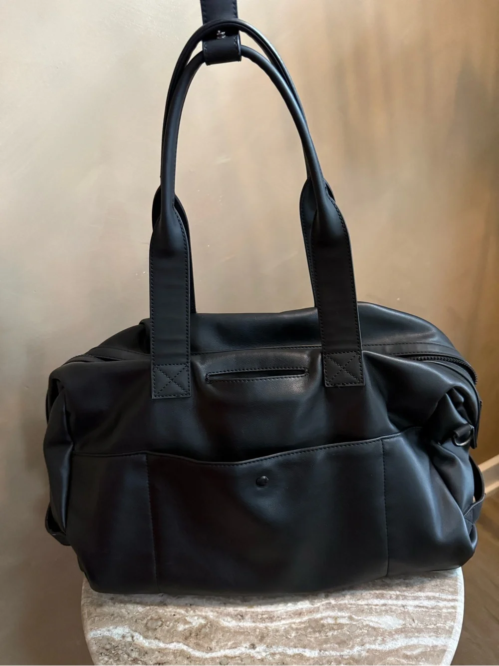 Calpak minimal black
