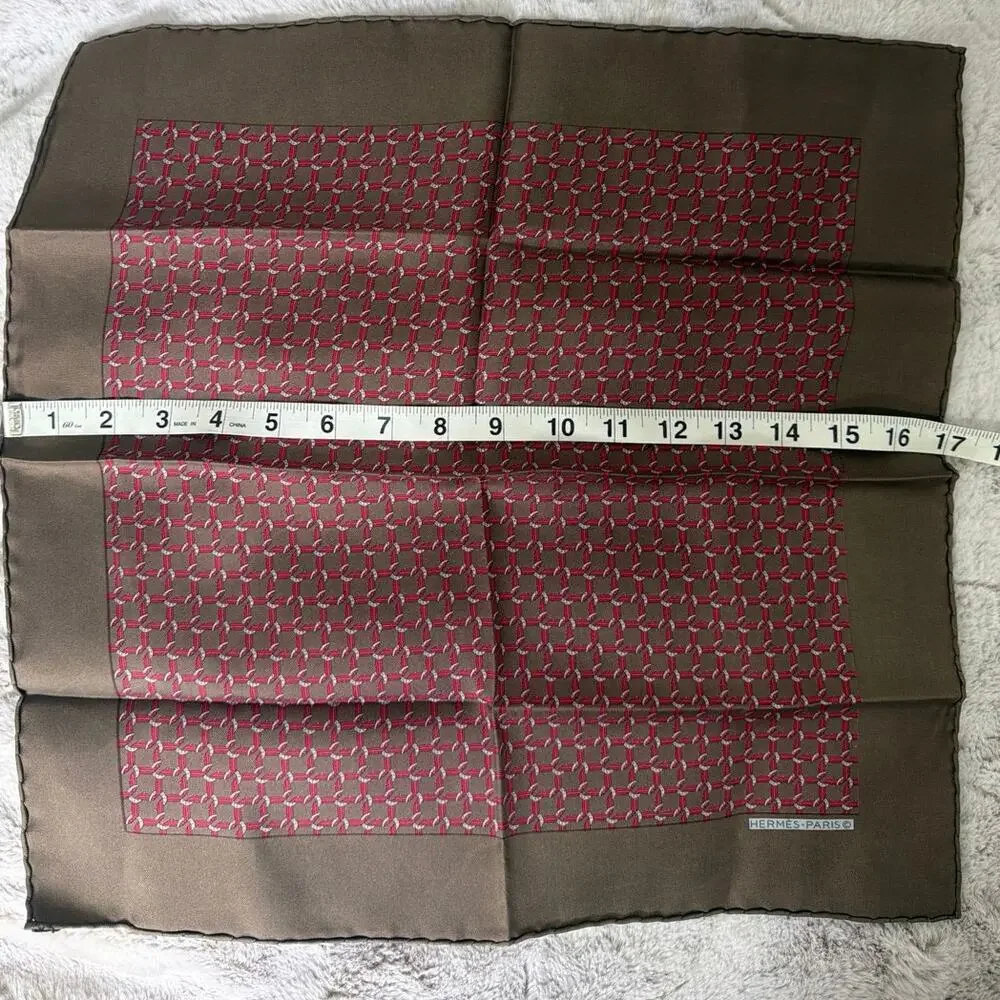 Hermes elegant scarf