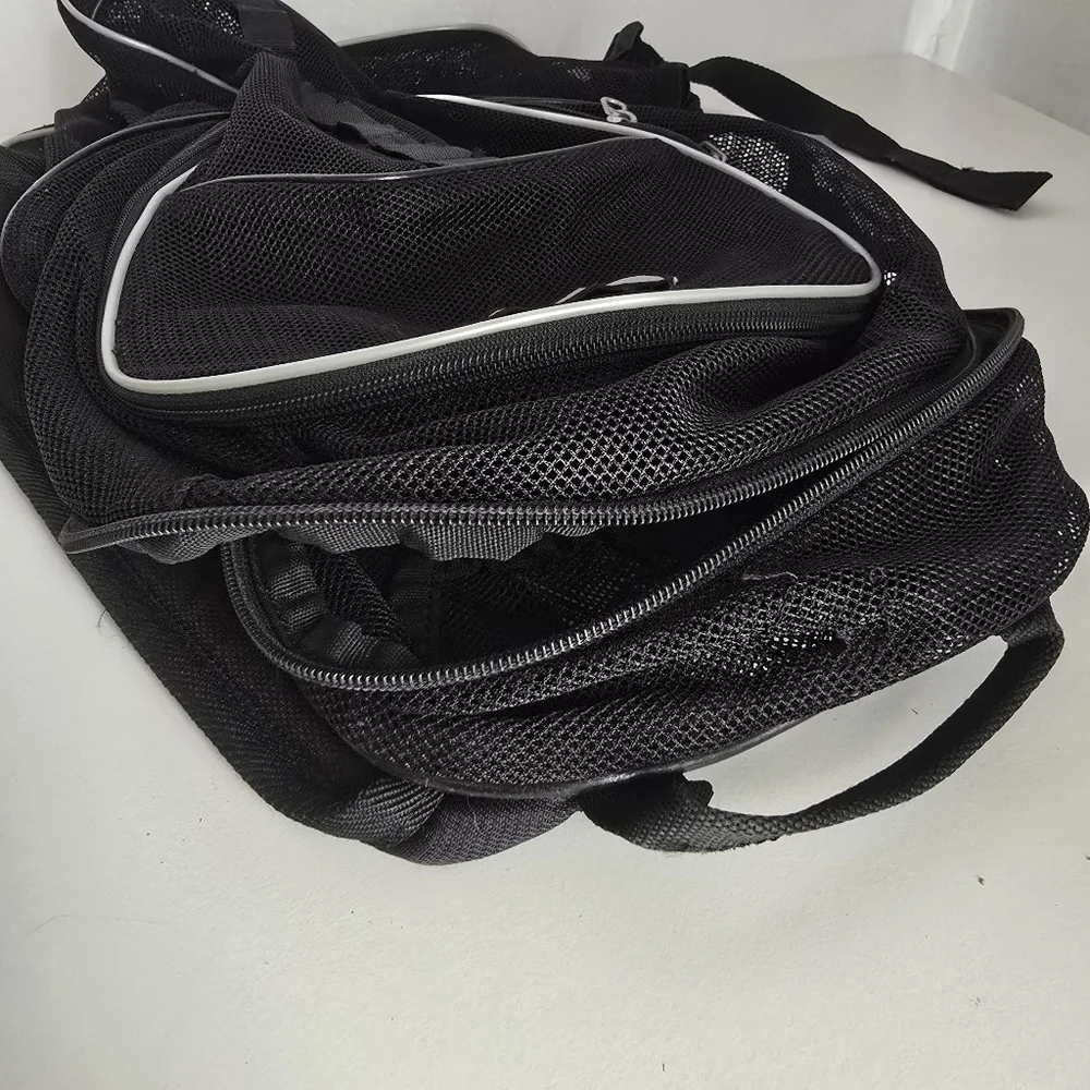 Nike shown os selling