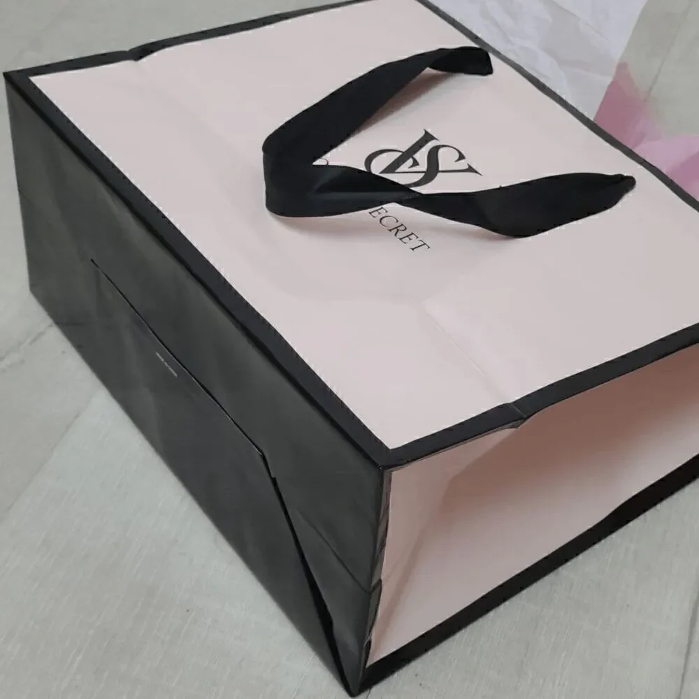 Victoria's Secret pale secret