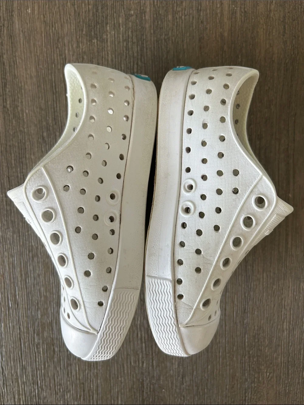 Native Jefferson Kids Water Shoe Slip-On White, Size C7.
