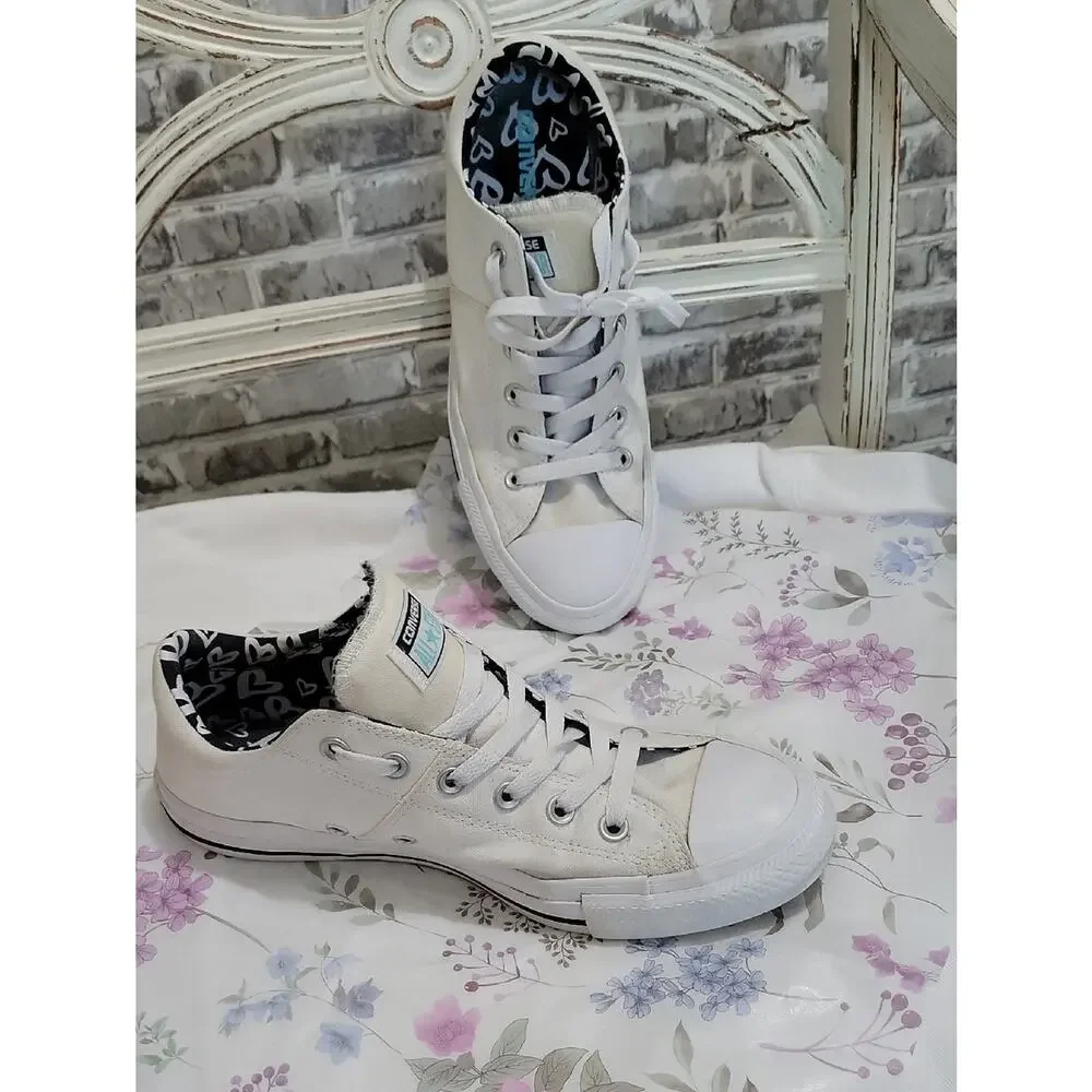 Converse All-Star Cream Canvas Sneakers, Heart Lining, Womens Sz 10, Streetwear