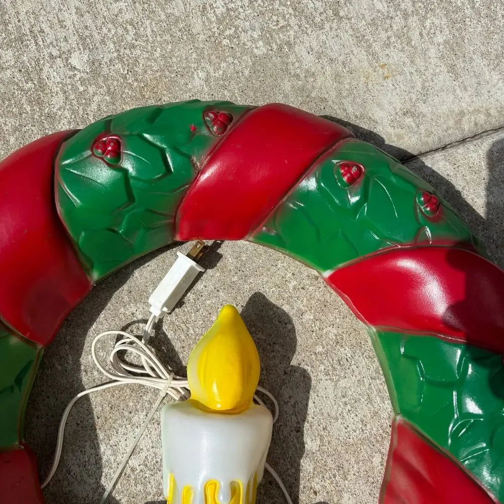 Vintage 1995 Empire Lighted Hanging Christmas Candle Wreath Blow Mold w 4 Lights