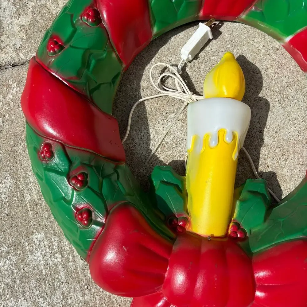 Vintage 1995 Empire Lighted Hanging Christmas Candle Wreath Blow Mold w 4 Lights
