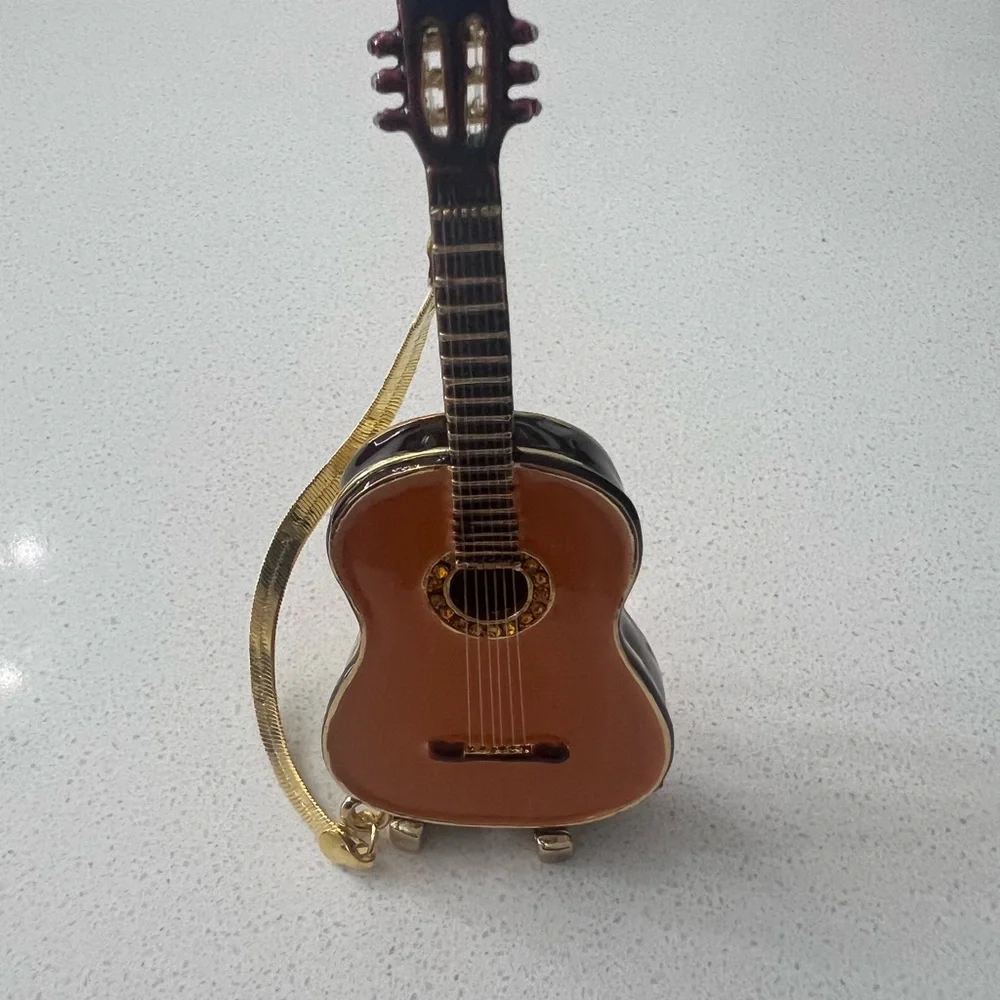 Object de Art‎ Trinket Box #62 Flemco Guitar With Gold Chain Strap New In Box