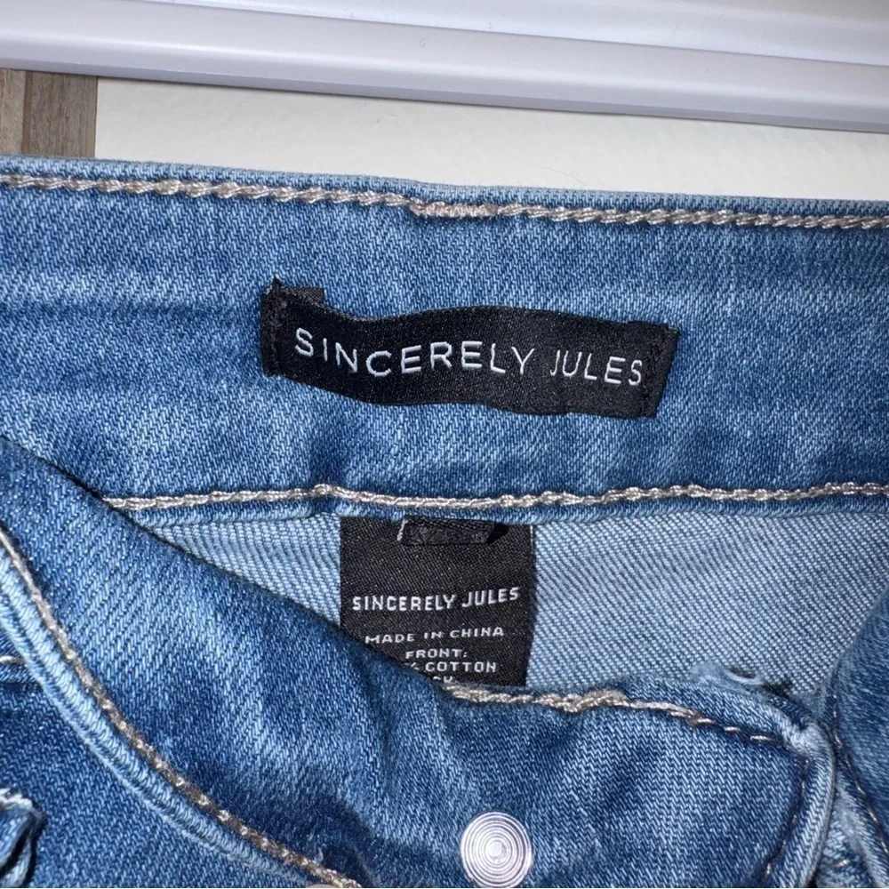👖 Sincerely Jules Distressed Skinny Jeans – Size 25 ✨