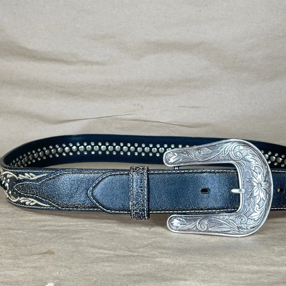 Nocona leather belt