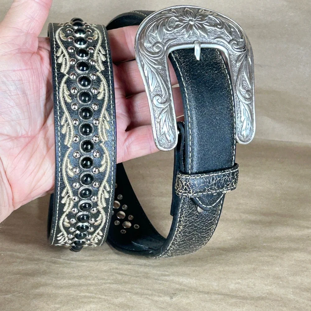 Nocona leather belt