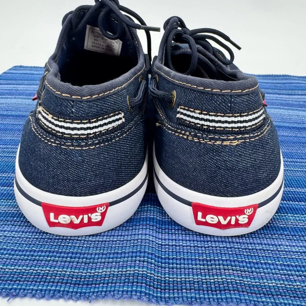 Levis levi boat