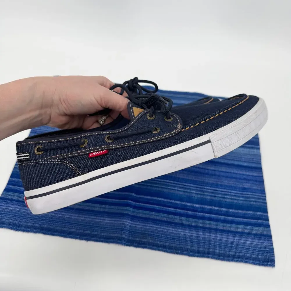 Levis levi boat