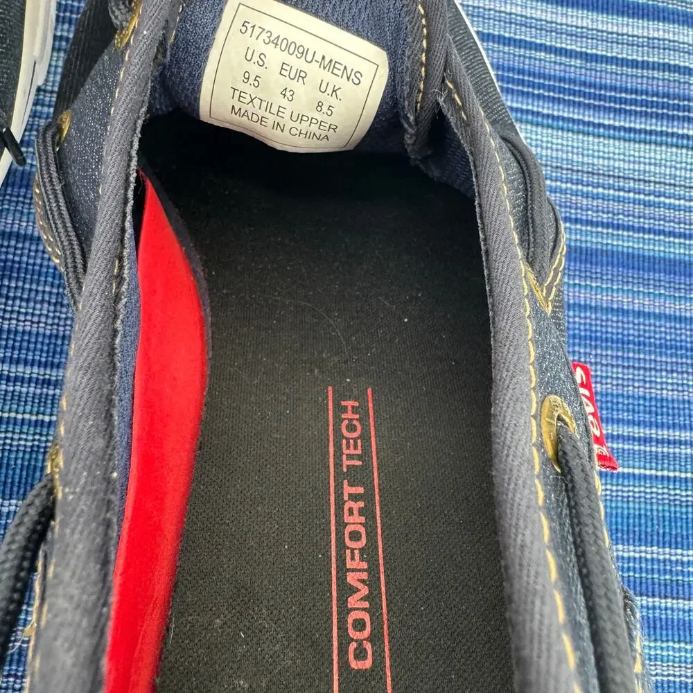 Levis levi boat