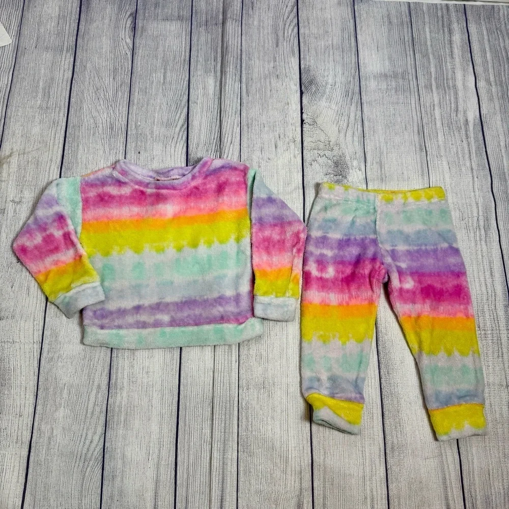 The Children's Place Rainbow Tie-Dye Plush Pajama Set Size 2T/3T