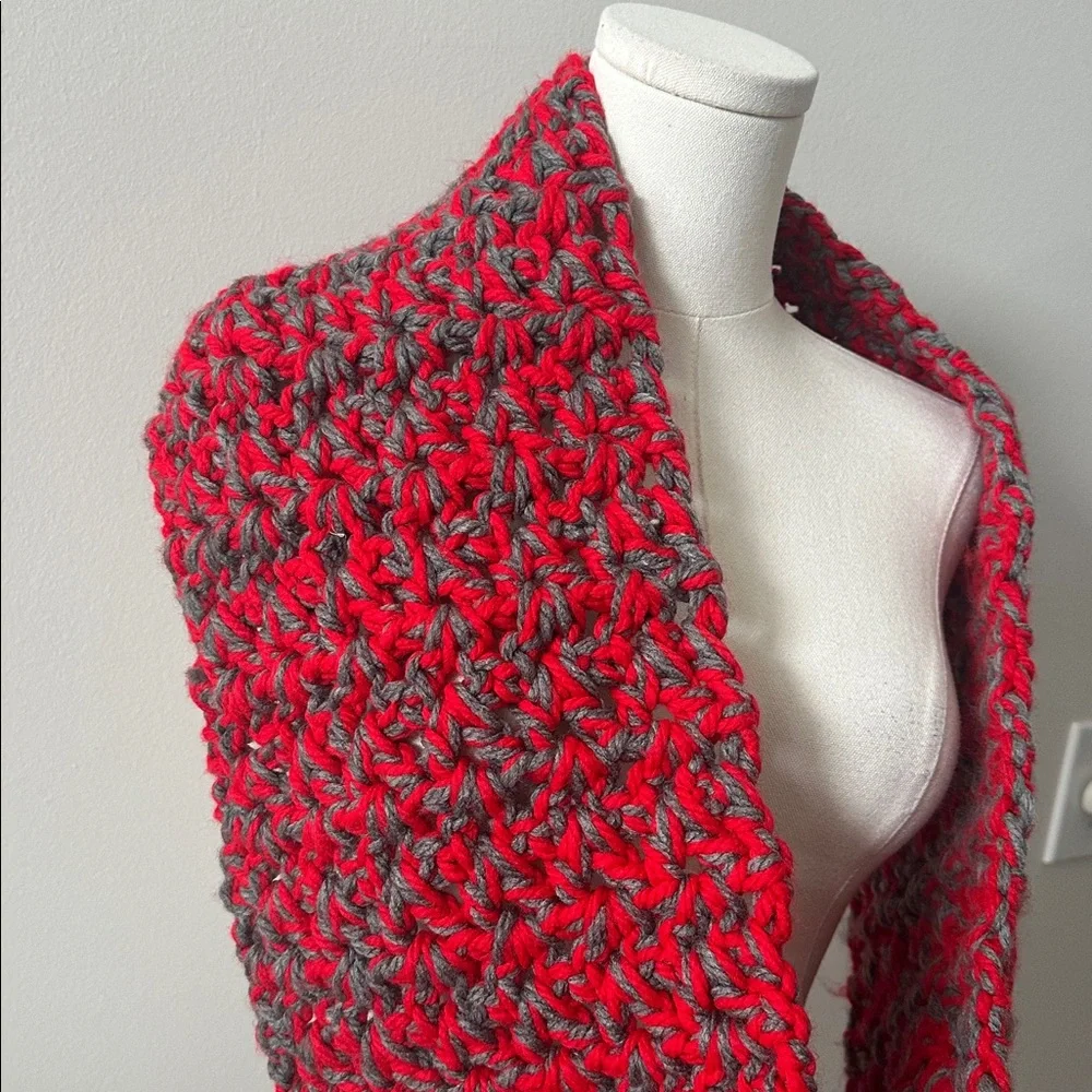 Handmade Thick Chunky Scarlet and Gray Crochet Knit‎ Infinity Winter Scarf OSU