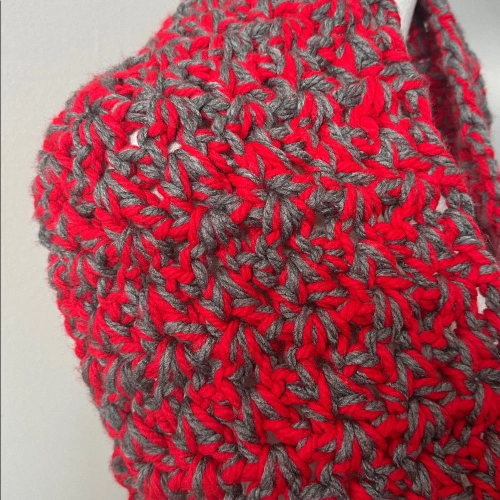 Handmade Thick Chunky Scarlet and Gray Crochet Knit‎ Infinity Winter Scarf OSU