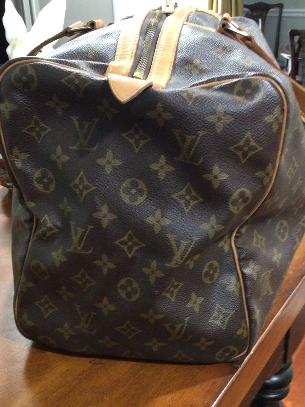 Louis Vuitton spacious louis