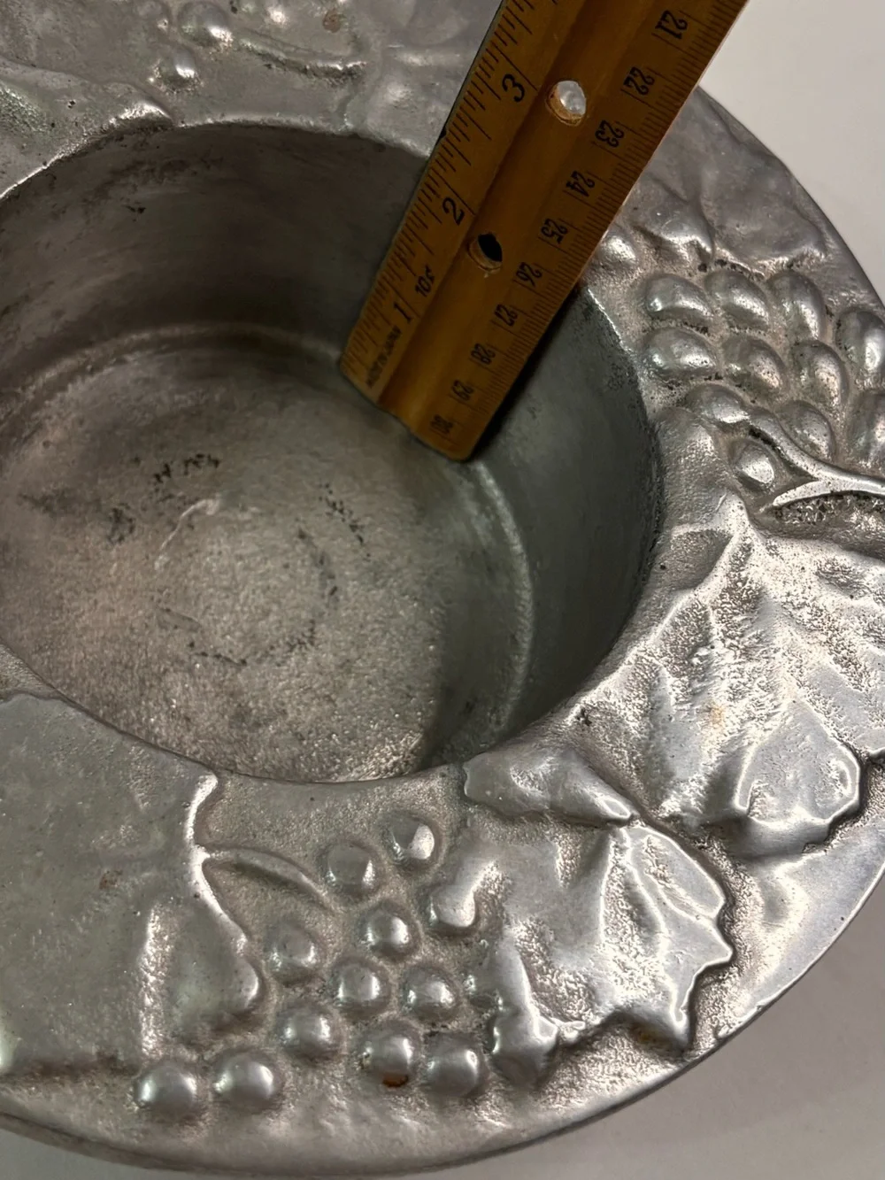 Source Unknown elegant silver