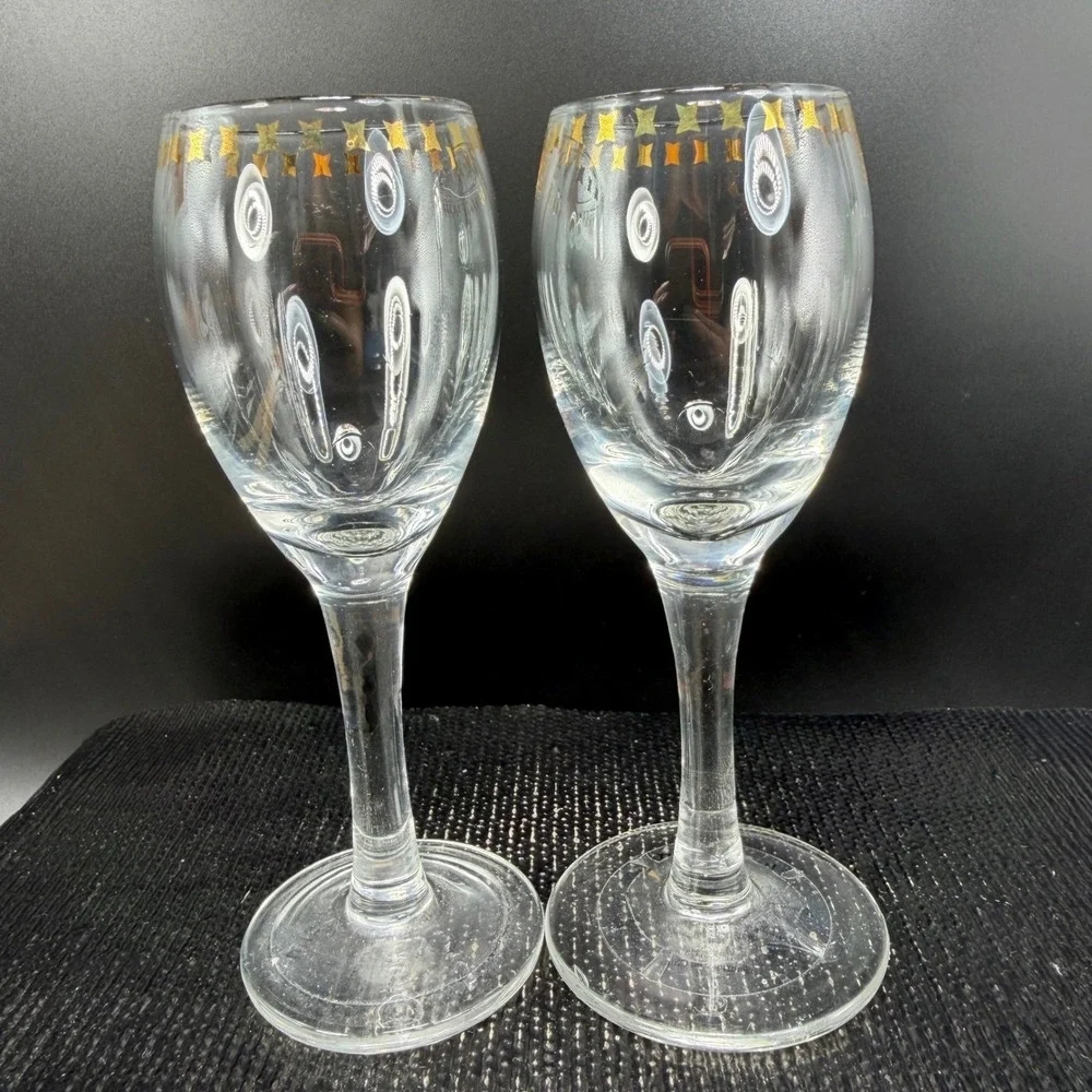 West Elm Gold‎ Star Wine Glasses Set of 2 Clear Stemmed Glassware Holiday Clear
