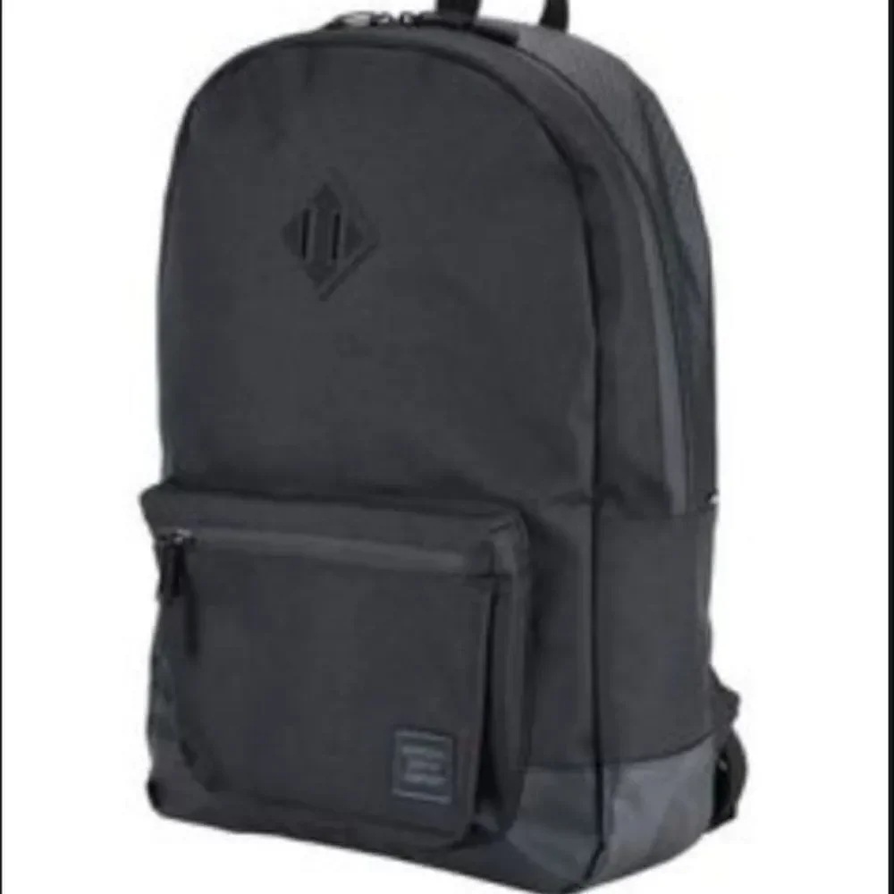Herschel RUSKIN BACKPACK BEETLE BLACK