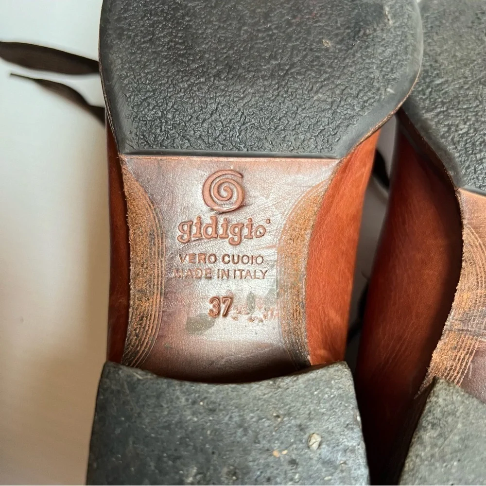 Gidigio adjustable tie