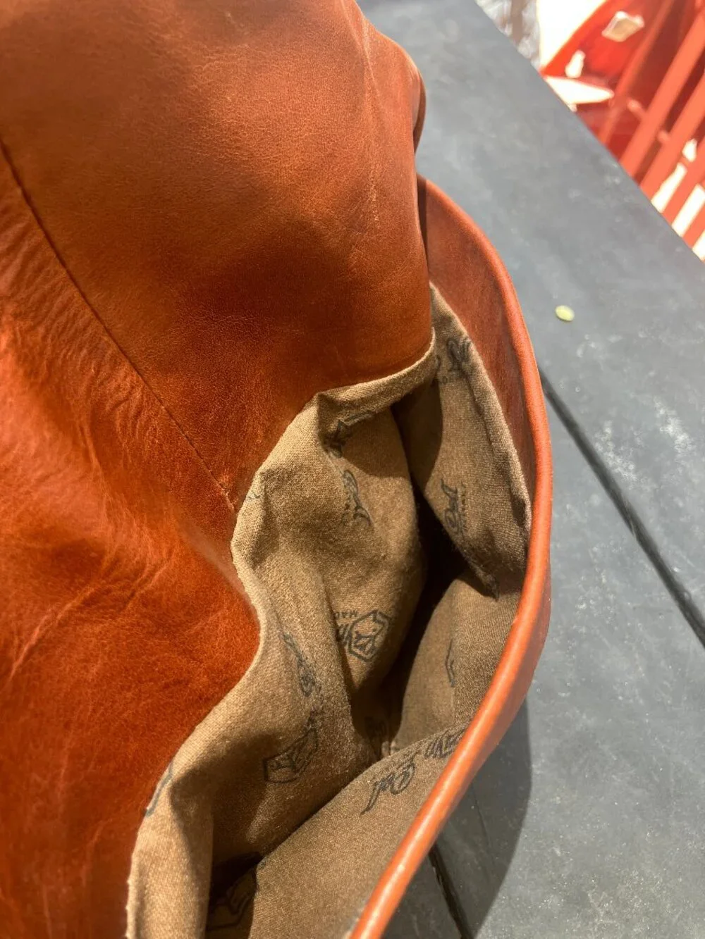 Valentina this leather