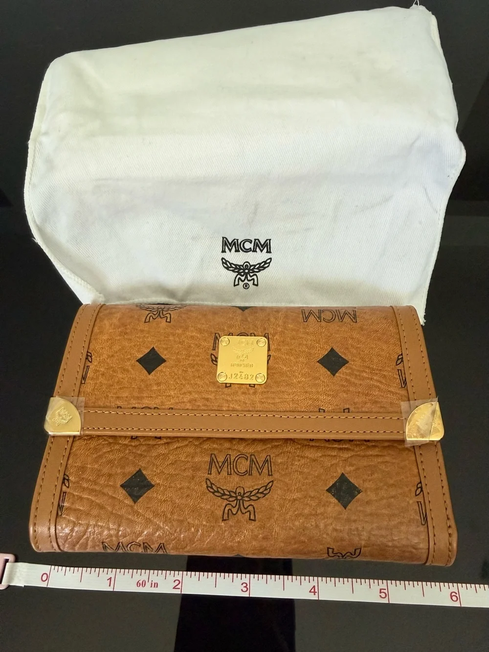 MCM authentic visetos