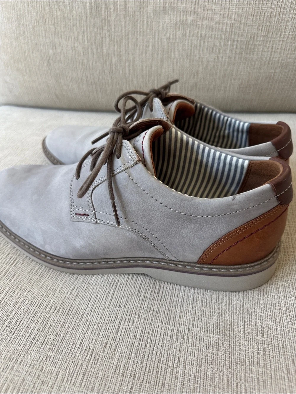 Clarks Men's Light Taupe Suede Derby Shoes