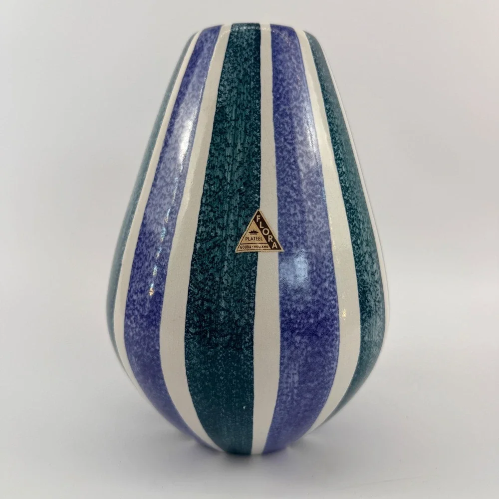 Flora Gouda eye from variegated