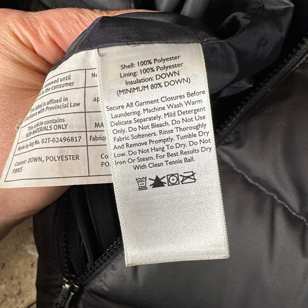 Eddie Bauer yoke chest solid