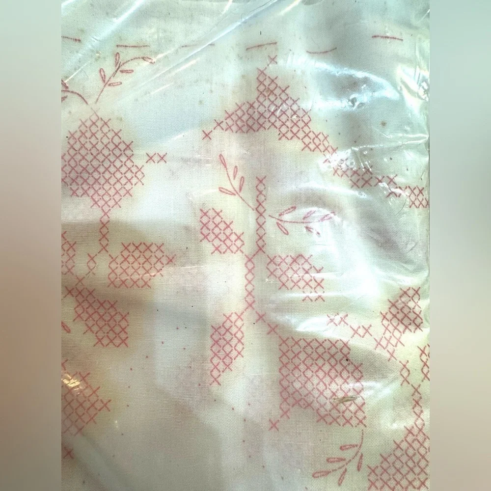 Vogart embroidery kit