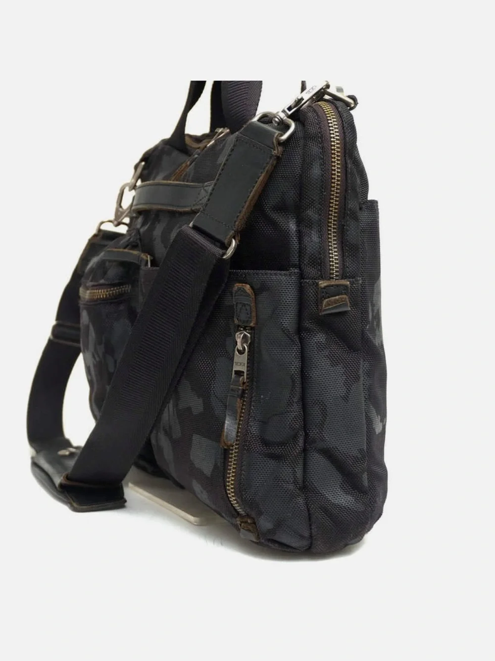 Tumi tons only little