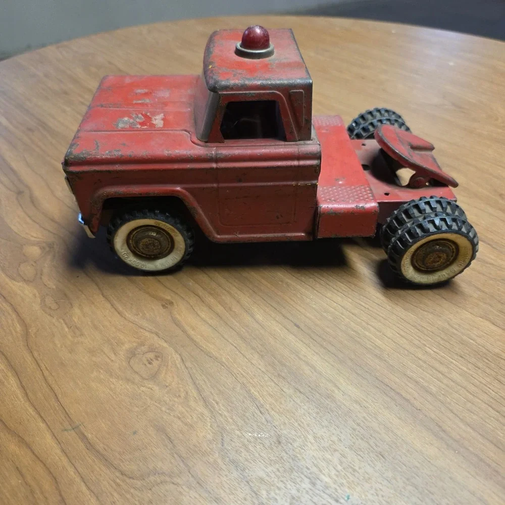 Vtg 1960's Structo Made in USA Fire Truck Cab