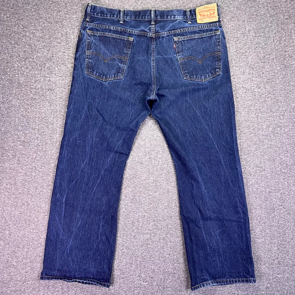 Levis flat softens
