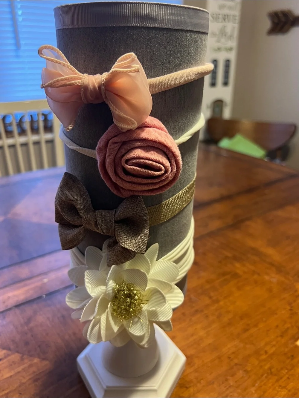 Kids Flower & Bow Headband Set & Holder - Yellow & Peach