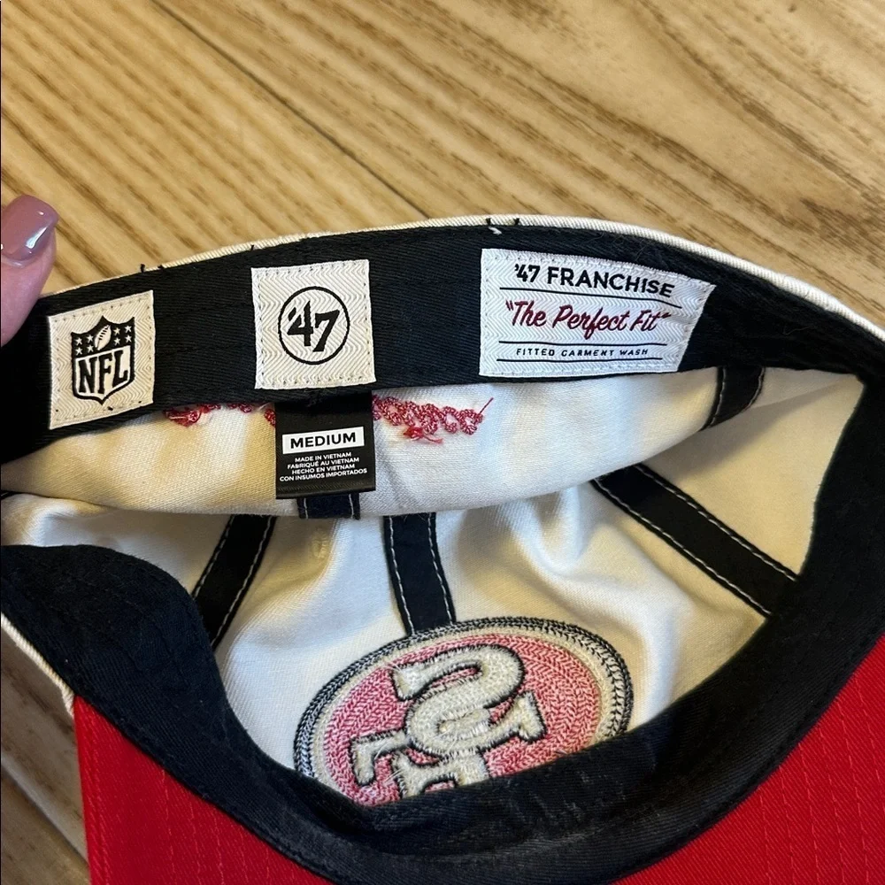 ‘47 Brand fitted 49ers medium