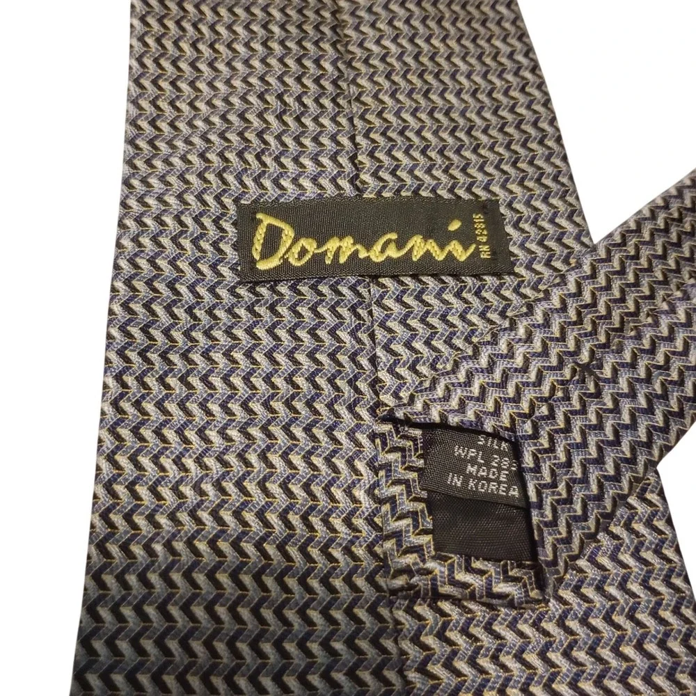 Domani silk necktie