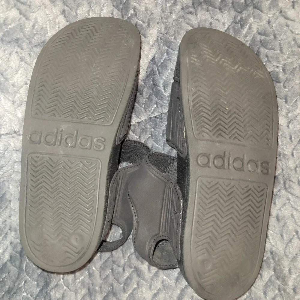 adidas kids black