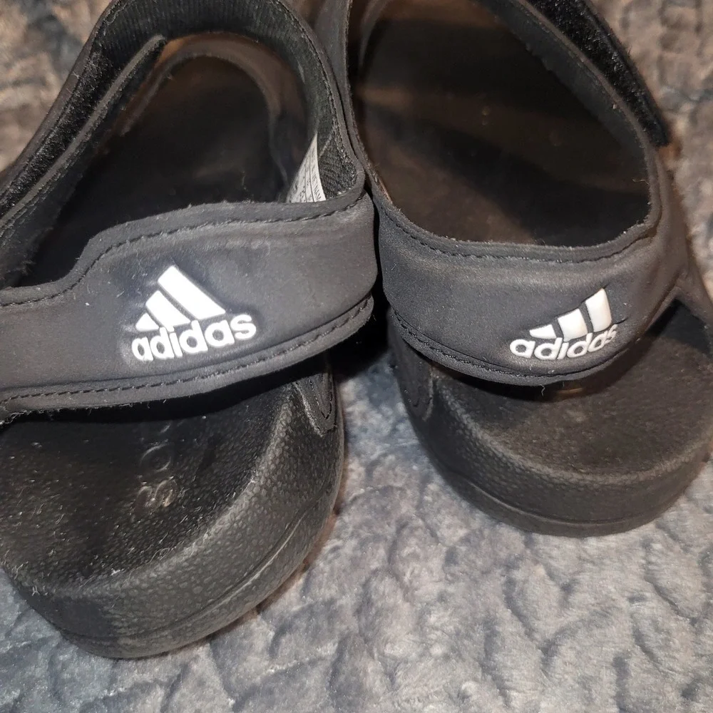 adidas kids black