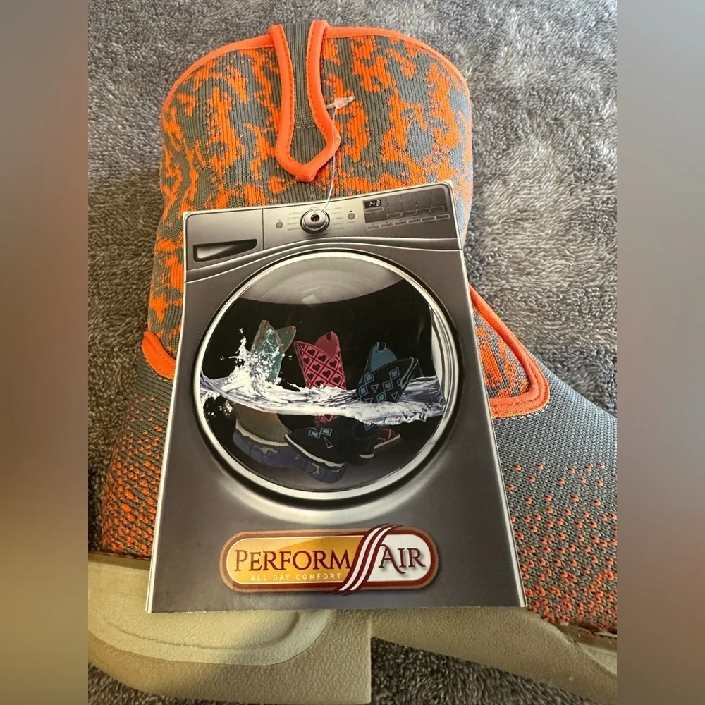 Laredo vibrant orange