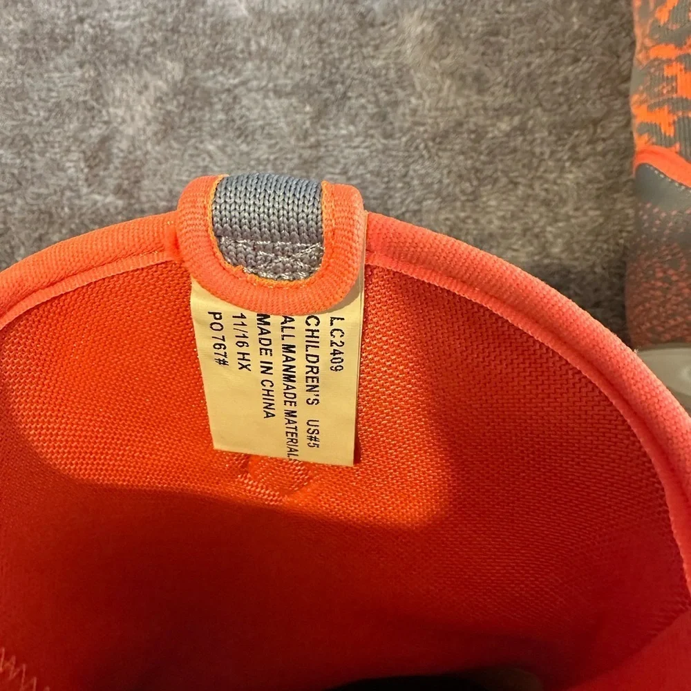 Laredo vibrant orange