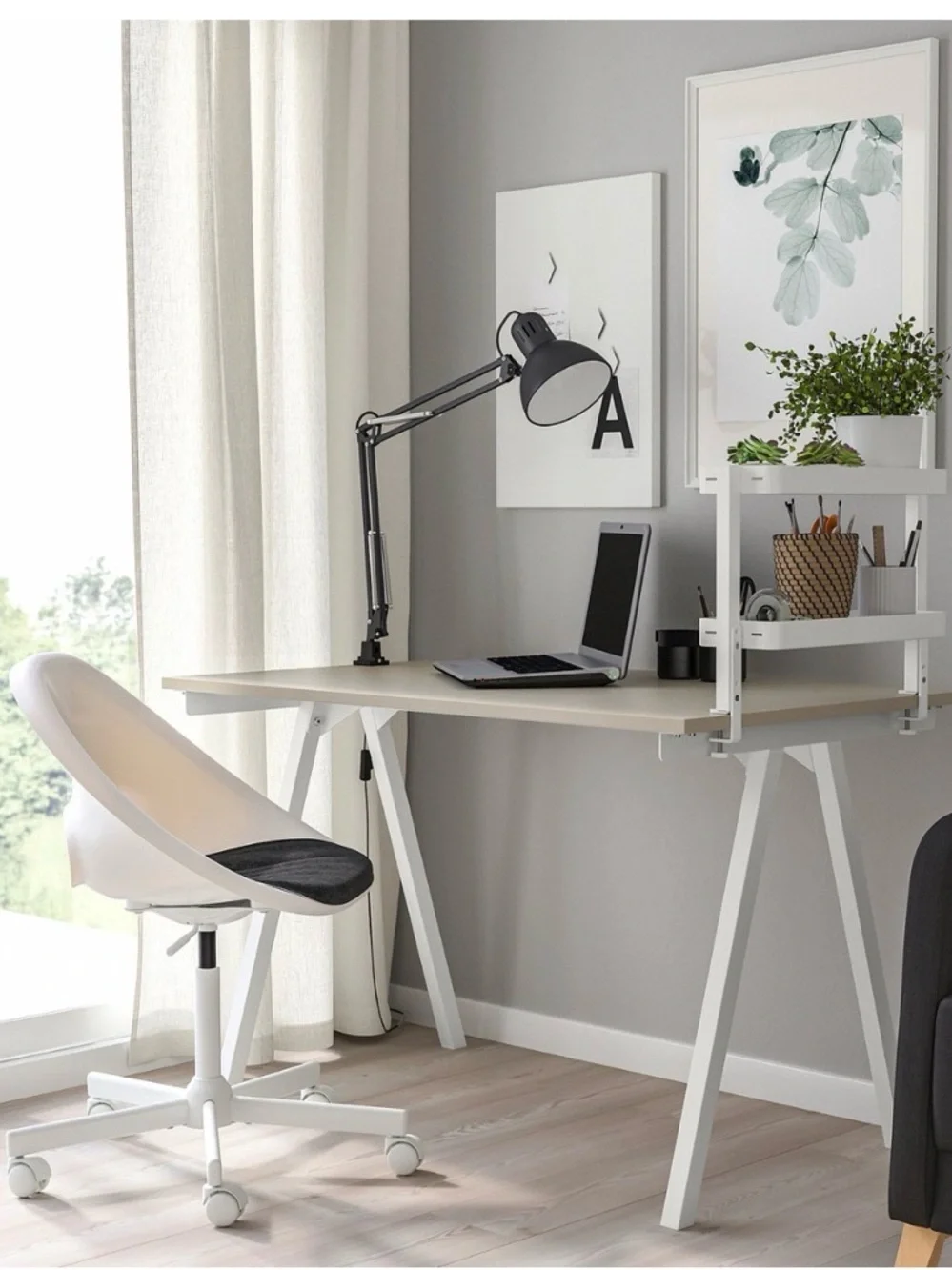 IKEA distance brand