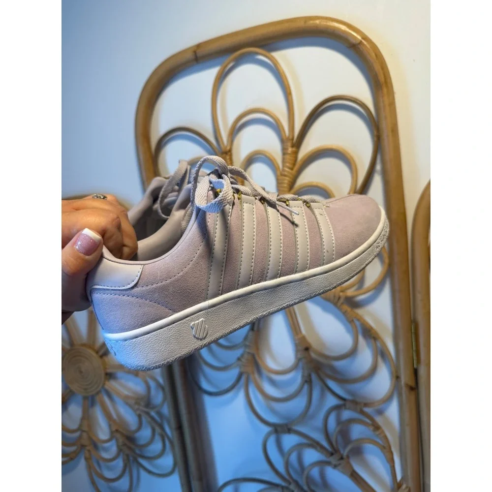 K-Swiss traction pop feature