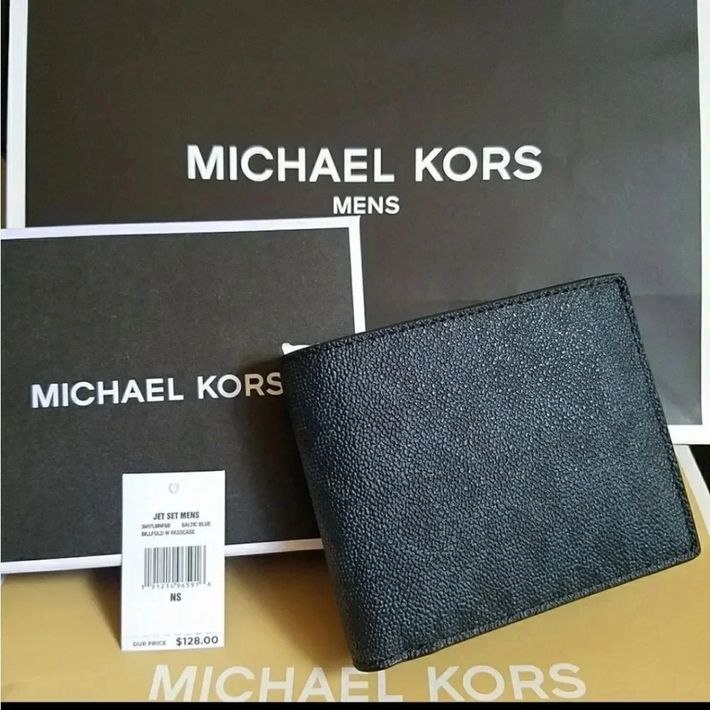 Michael Kors 🎄🎁alert michael