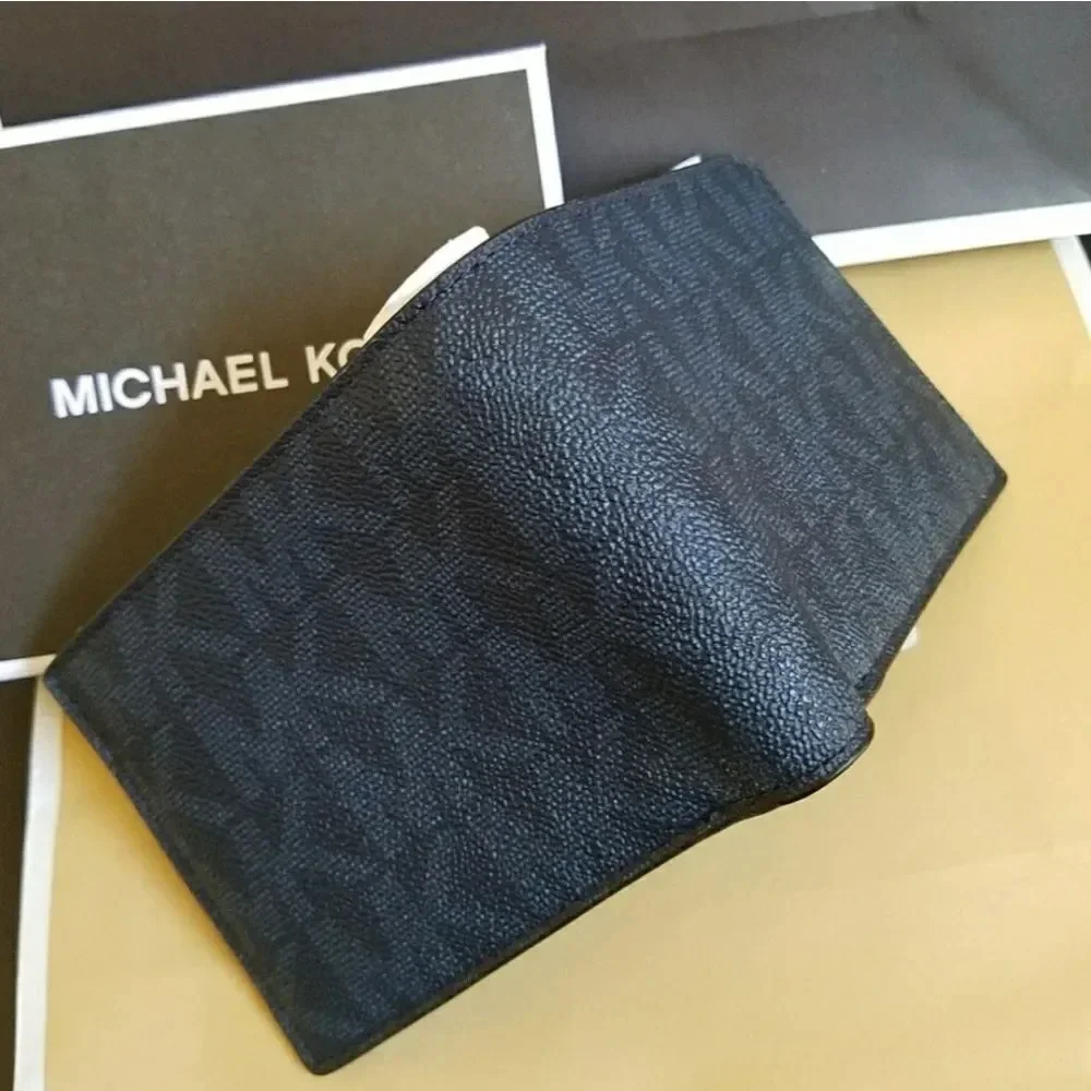Michael Kors 🎄🎁alert michael