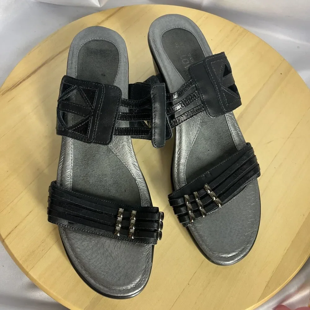 Naot Shoes  Womens Eur 40 US 9 Afrodita Sandals silver Gray Leather Low Heels